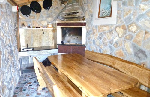 Sevid Villa | Villa Roza