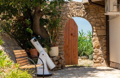 Bosana Villa | Villa Sortis and boat complete privacy for 2 families and pets