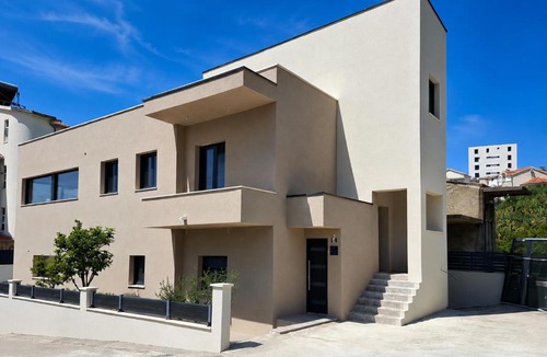 Znjan Apartment | Villa South Cliff