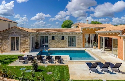 Kringa Villa | Villa Stonica