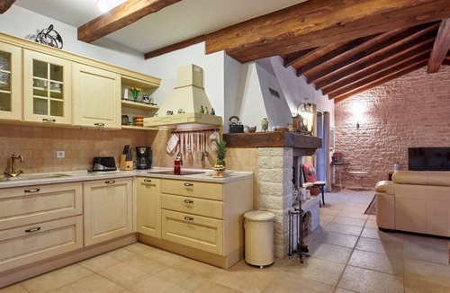 Karojba House | Villa Sujevic für unvergessliche Ferien , Istrien by Interhome