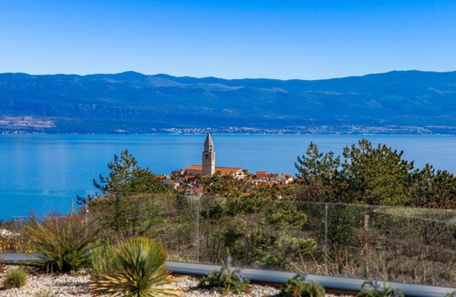 Vrbnik Villa | Villa Sun dance by Villas Guide