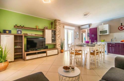 Valdebek Villa | Villa Tanja by Villa Plus