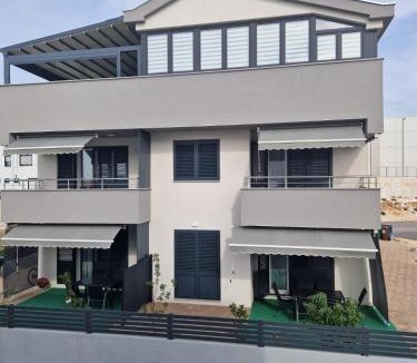 Biograd na Moru Apartment | Villa Toni II