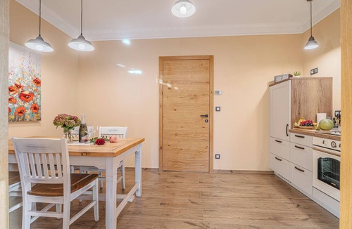 Beltinci Apartment | Villa Trate Kraljevi Apartment w/Pool, Ljutomer, Slovenia