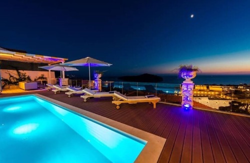 Ploce Villa | Villa Vega - Three Bedroom Villa with Terrace, Swimming Pool, City and Sea View