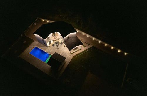 Trilj Villa | Villa Vilma-house with heated pool & garden