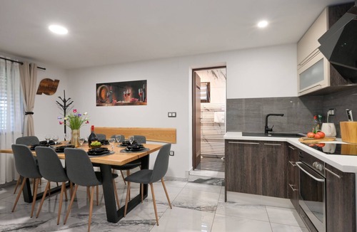 Donji Martijanec Villa | Villa Vinea by Villas Guide