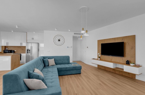 Veliko Brdo Villa | Villa VIP with heaed swimming pool and 4 Bedrooms, Several terraces with seaview