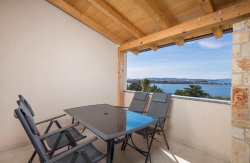 Omisalj House | Villa Vuka