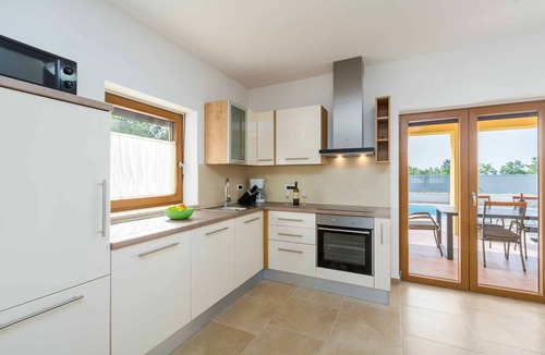 Kringa House | Villa with air conditioning and pool
