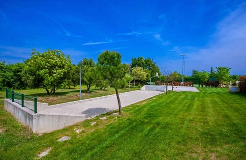 Butkovici House | Villa with pool and air conditioning