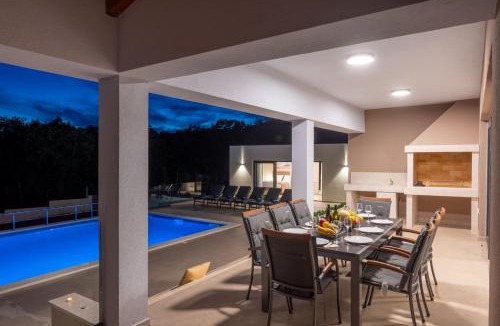 Brgod House | Villa with private pool, garden and seaview for max 11 Pers near Labin 5207-1