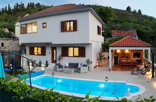 Oslje House | Villa with terrace and pool
