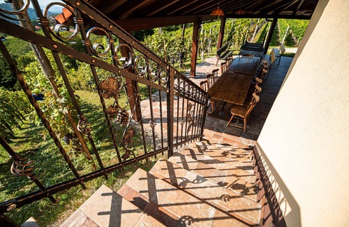 Cerklje ob Krki House | Vineyard Holiday House Kerin