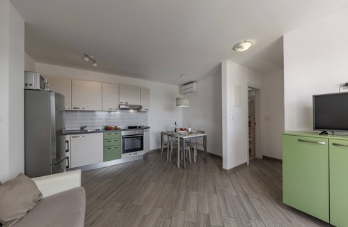 Brzac Apartment | Wabi Sabi Apt2 Pool & Garden, Brzac, Croatia