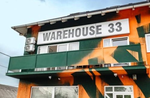 Zagreb Apartment | WAREHOUSE 33 Apt.2/4.5 km from centre. Family-sized condo's with parking.