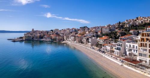 Igrane Apartment | Wind Rose Maestral-beachfront