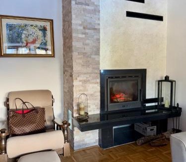 Kasidoli House | Winter Holiday Home TT