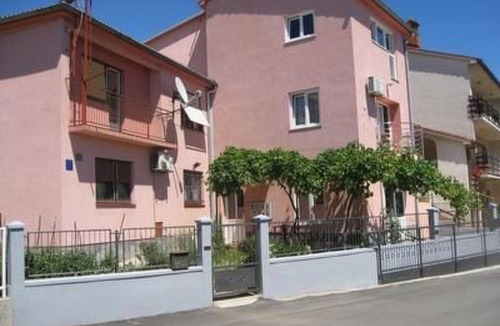 Gregovica Apartment | Wohnung Dina by Interhome