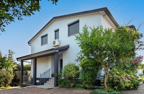 Radini House | Wonderful private villa for 8 people with A/C, private pool, WIFI, hot tub, TV and terrace