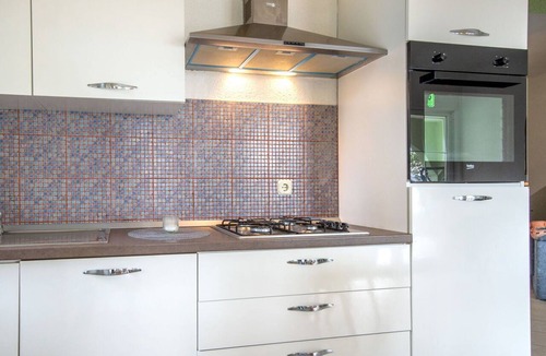 Cesarica House | Wonderful private villa for 8 people with WIFI, A/C, TV, terrace and pets allowed
