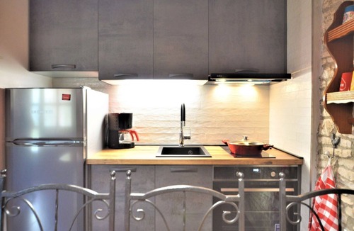Butkovici House | Wonderful private villa for 6 people with WIFI, A/C, private pool, TV, terrace and pets allowed