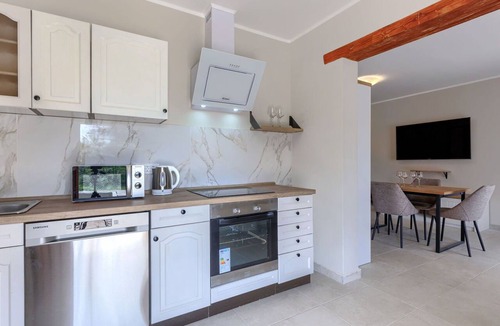 Visnjan House | Wonderful private villa for 4 guests with private pool, WIFI, A/C, TV, terrace and pets allowed