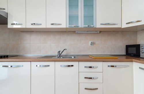 Municipality of Trogir House | Wonderful private villa for 10 people with A/C, WIFI, TV and terrace