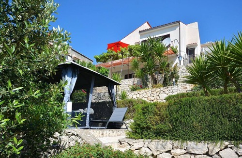 Businci House | Wonderful private villa for 7 people with WIFI, A/C, TV, terrace and pets allowed