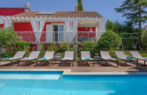 Stinjan Villa | Wonderful private villa with A/C, private pool, WIFI, TV, terrace, pets allowed and panoramic view