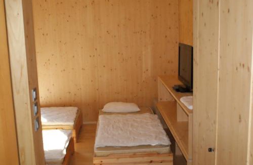 Ravne na Koroskem Hostel | Youth Hostel Punkl