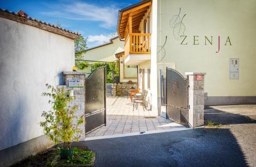 Divaca Apartment | Zenja apartments & Entire property - Free Private Parking