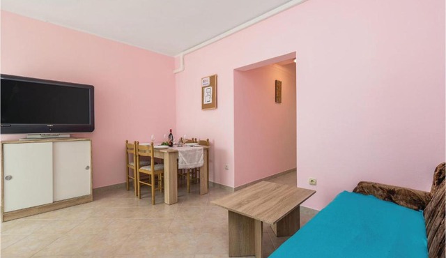 1 Bedroom Gorgeous Apartment In Matulji in Matulji