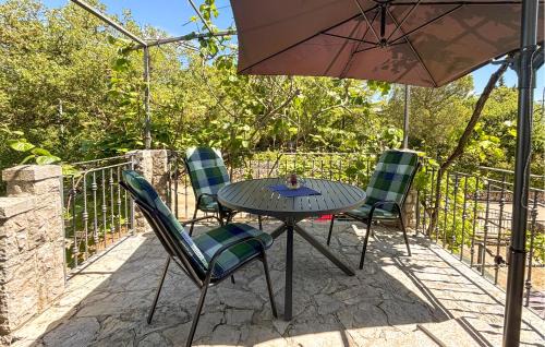 1 Bedroom Lovely Apartment In Pinezici in Pinezici
