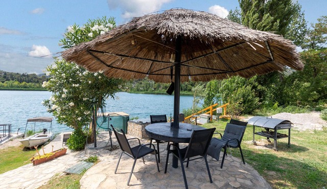 1 bedroom lovely apartment in Ploce in Ploce