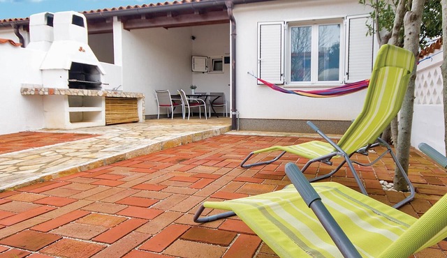 1 bedroom luxurious home in Barbariga