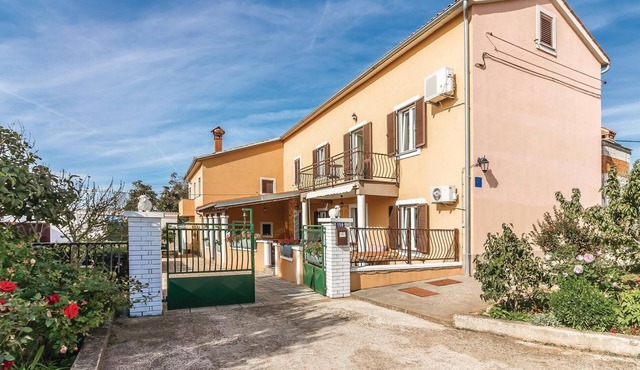 2 bedroom amazing apartment in Pula