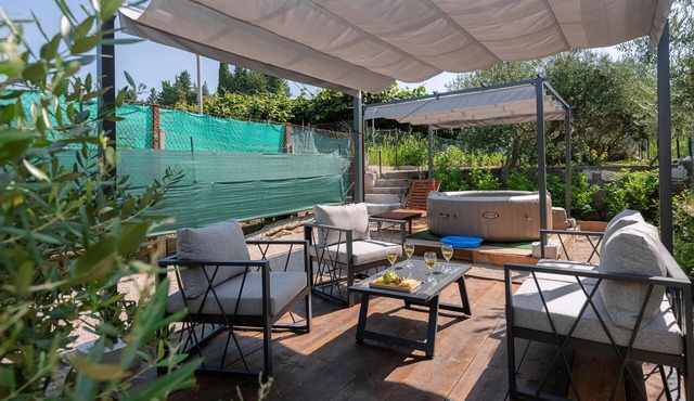 2 bedroom beautiful apartment in Peracko Blato in Peracko Blato