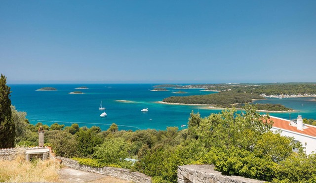 2 bedroom beautiful home in Vrsar in Vrsar