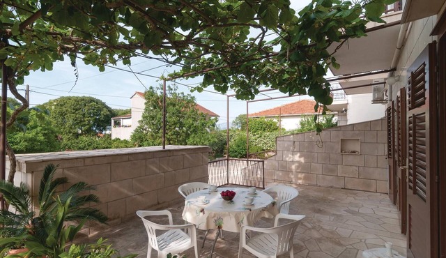 2 bedroom nice apartment in Supetar in Supetar