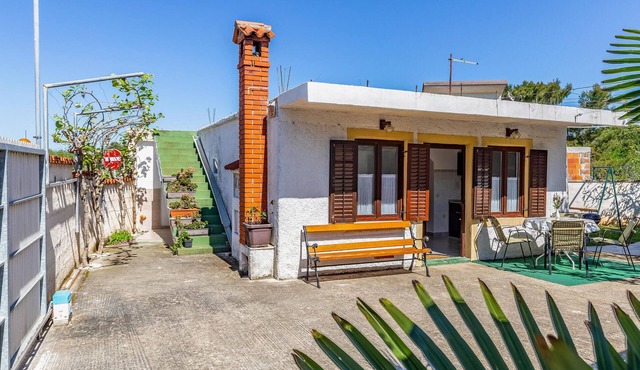 2 bedroom nice home in Premantura in Premantura