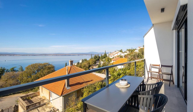 2 bedroom stunning apartment in Dramalj in Dramalj