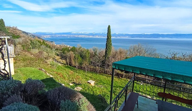 3 bedroom awesome home in Moscenicka Draga in Moscenicka Draga