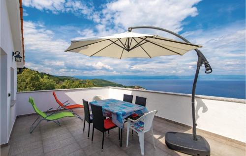 3 Bedroom Awesome Apartment In Brsec in Brseč