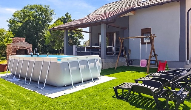 3 bedroom awesome home in Gospic