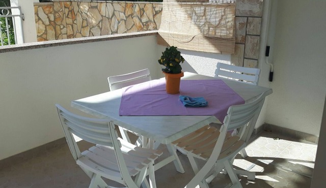 5 minutes away from amusement park Family apartment with terrace