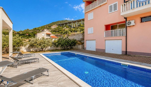 6 bedroom gorgeous apartment in Vrgorac in Vrgorac