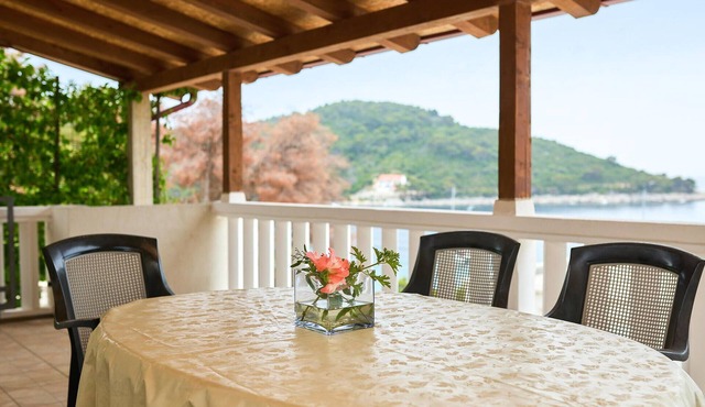 Amazing apartment in Saplunara with WiFi in Saplunara