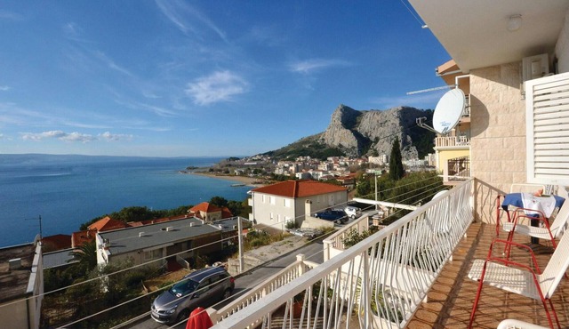 Amazing apartment in Omis with WiFi in Omis